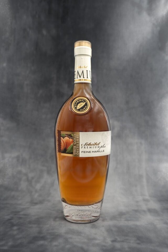 Scheibel Feine Marille.jpg